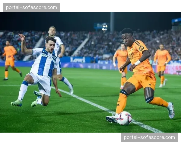 从榜首易主到重夺第一：巴萨二月状态起伏全记录