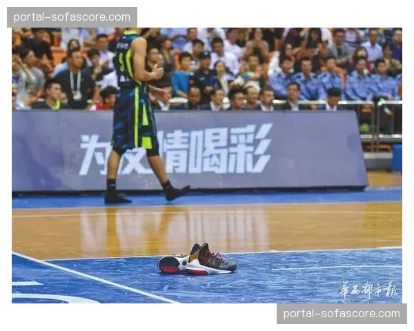 赵睿因社交媒体发表严重不当言论被CBA公司停赛3场罚款5万元 赵睿因社交媒体发表严重不当言论被CBA公司停赛3场罚款5万元